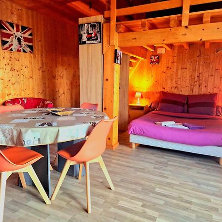 Le Domaine De Laurolie Hotell Gaujacq Eksteriør bilde